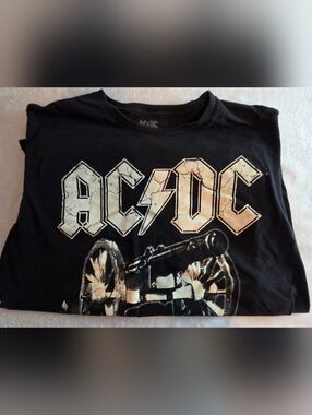 AC/DC “For Those About to Rock” Graphic T-Shirt Black Size XL